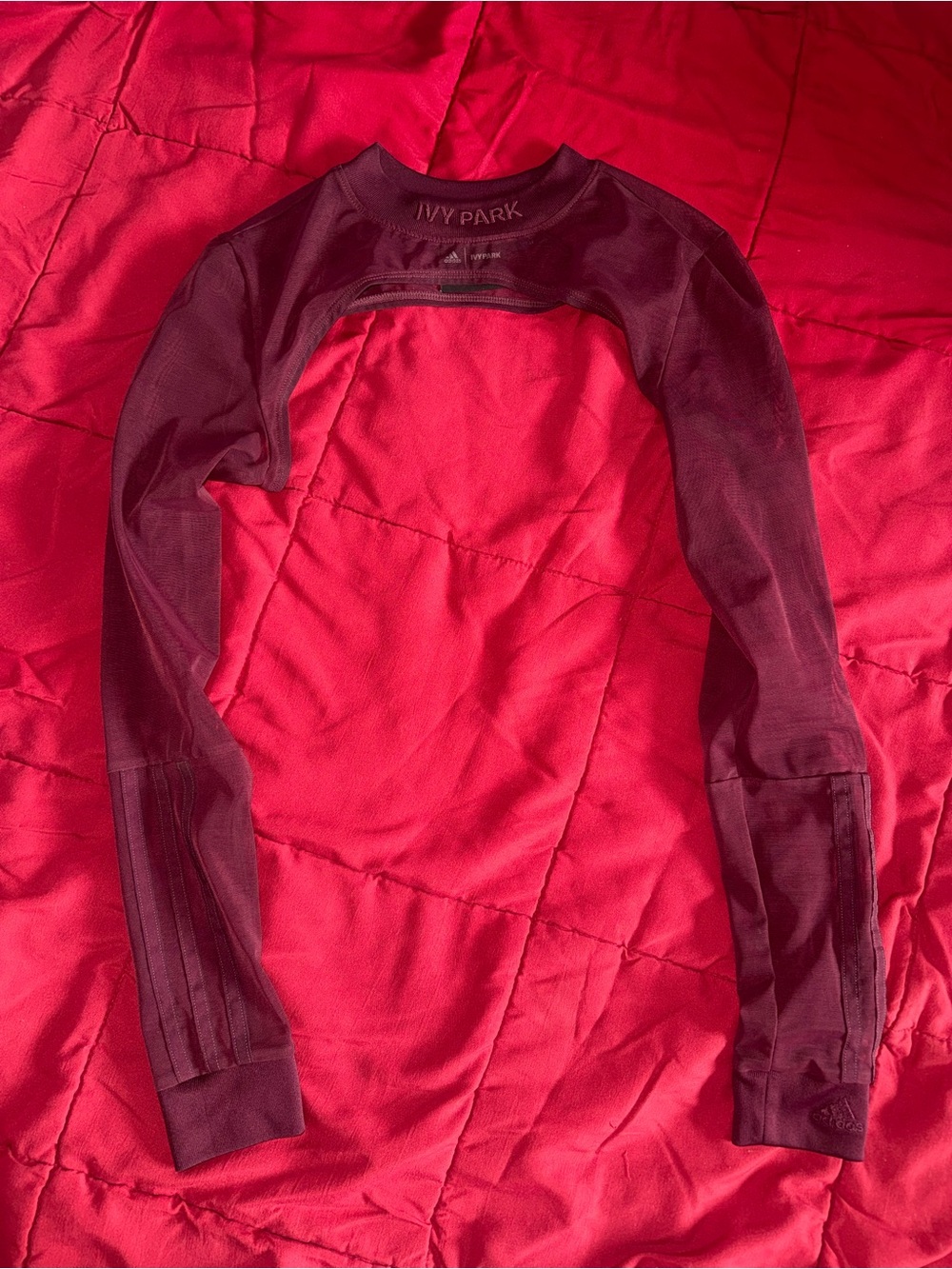 Beyoncé’s IVY PARK X Adidas Long Sleeve Ribbed Seamless Top - Burgundy XS